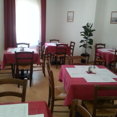 Picobello Herberge Görlitz Esterno foto